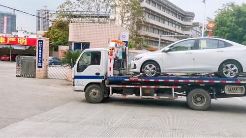 自动挡车能不能拖车？自动挡的车可以拖车吗-图1