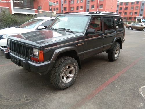 六缸4.0发动机jeep213那一年的好？自动六缸切诺基