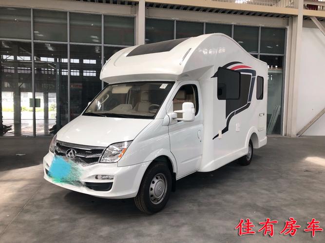 小型柴油C型房车（柴油房车价格10万一20万）