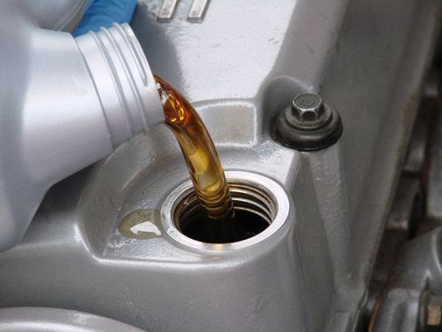 如何机油里面有柴油（机油里面有柴油对发动机有影响吗）-图2